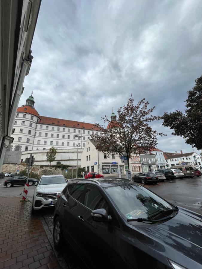 Zimmer Zum Vermieten Direkt An Der Donau Und Am Schloss Neuburg an Der Donau Exterior photo